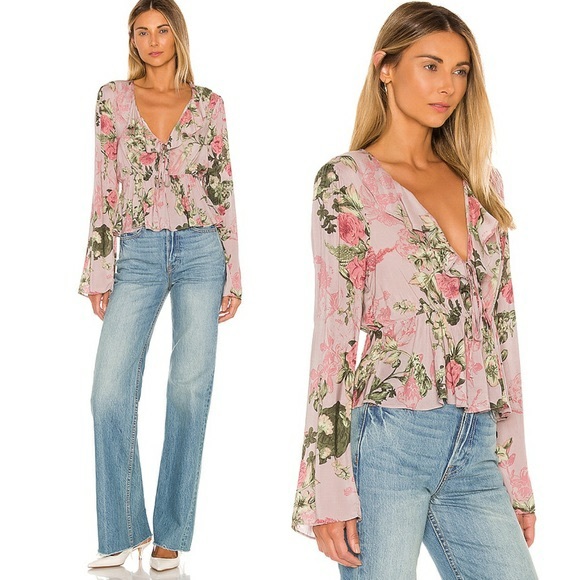 BCBGeneration Tops - BCBGeneration Bow Front Long Sleeve Top sz large